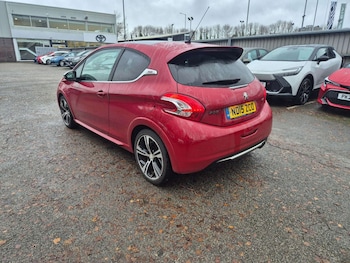 Used Peugeot 208 2015 for sale - 78285758: Photo