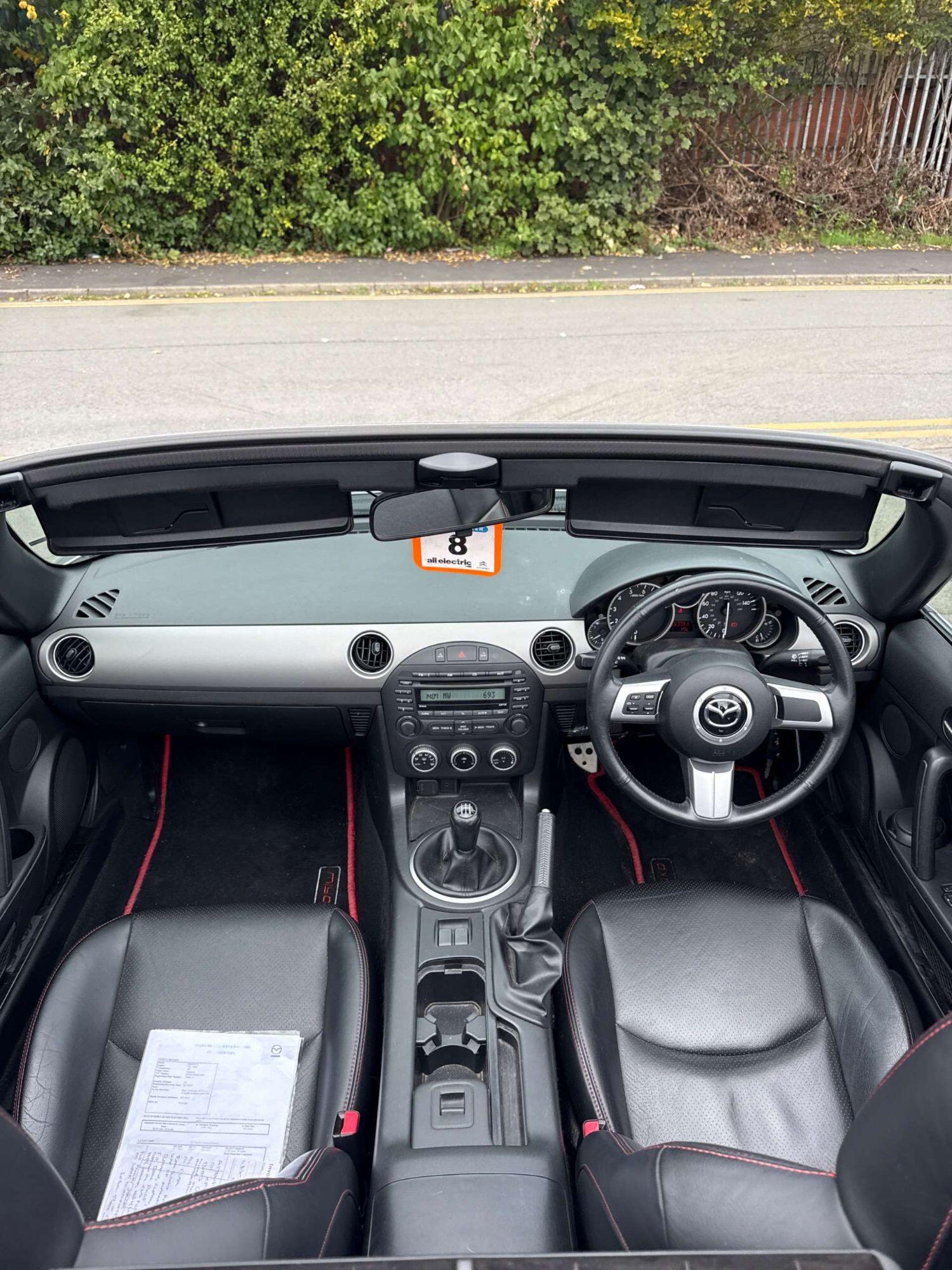 Used Mazda MX-5 2010 for sale - 76257661: Photo 2