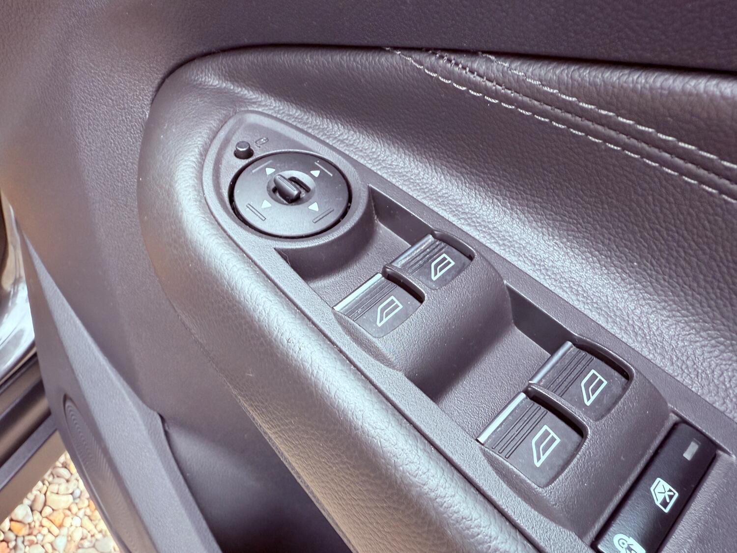 Used Ford C-Max 2015 for sale - 76794050: Photo 49