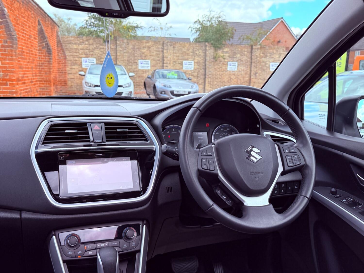 Used Suzuki SX4 S-Cross 2016 for sale - 76376932: Photo 2