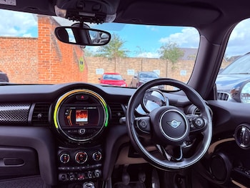 Used MINI Hatch 2018 for sale - 75718231: Photo