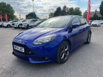 2014 - 2.0 T EcoBoost ST-2 5-Door