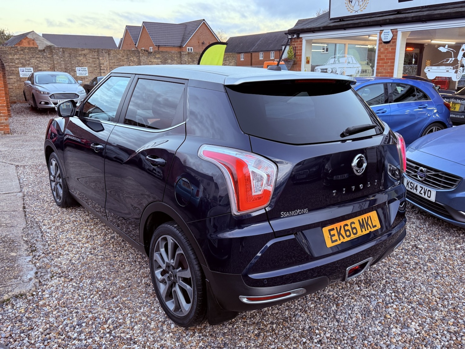 Used Ssangyong Tivoli 2016 for sale - 76699308: Photo 4