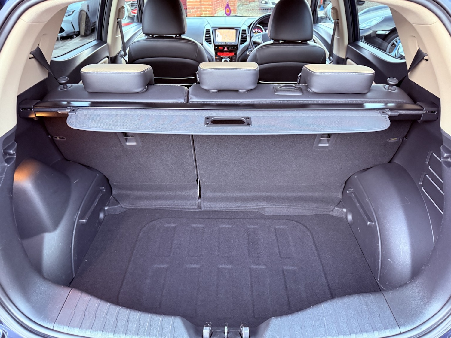 Used Ssangyong Tivoli 2016 for sale - 76699308: Photo 52