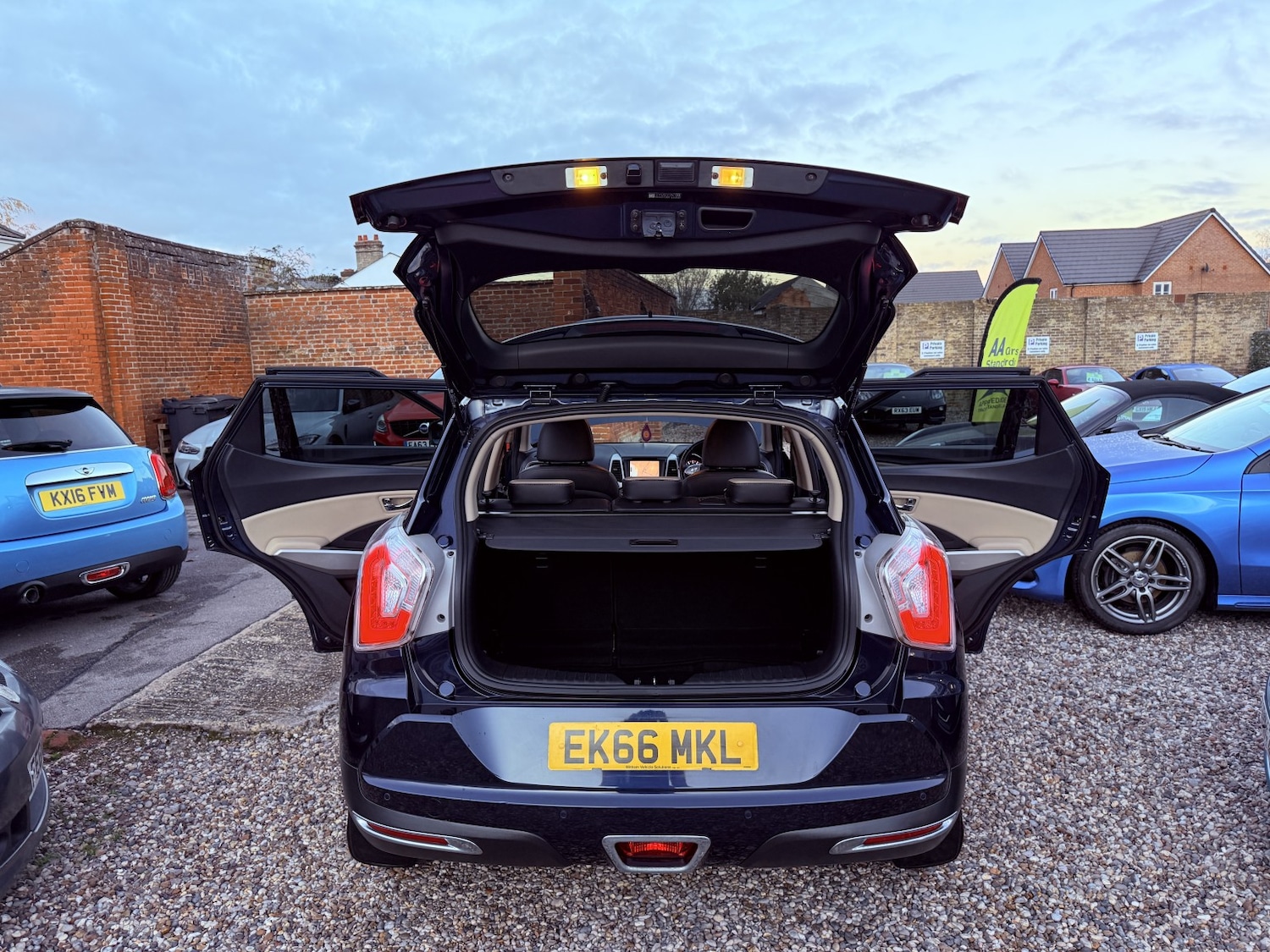 Used Ssangyong Tivoli 2016 for sale - 76699308: Photo 60