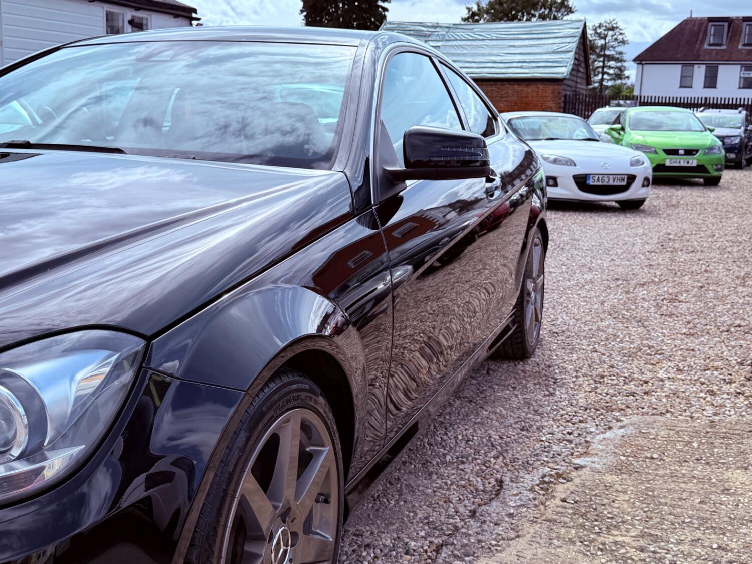 Used Mercedes-Benz C Class 2014 for sale - 75124480: Photo 13