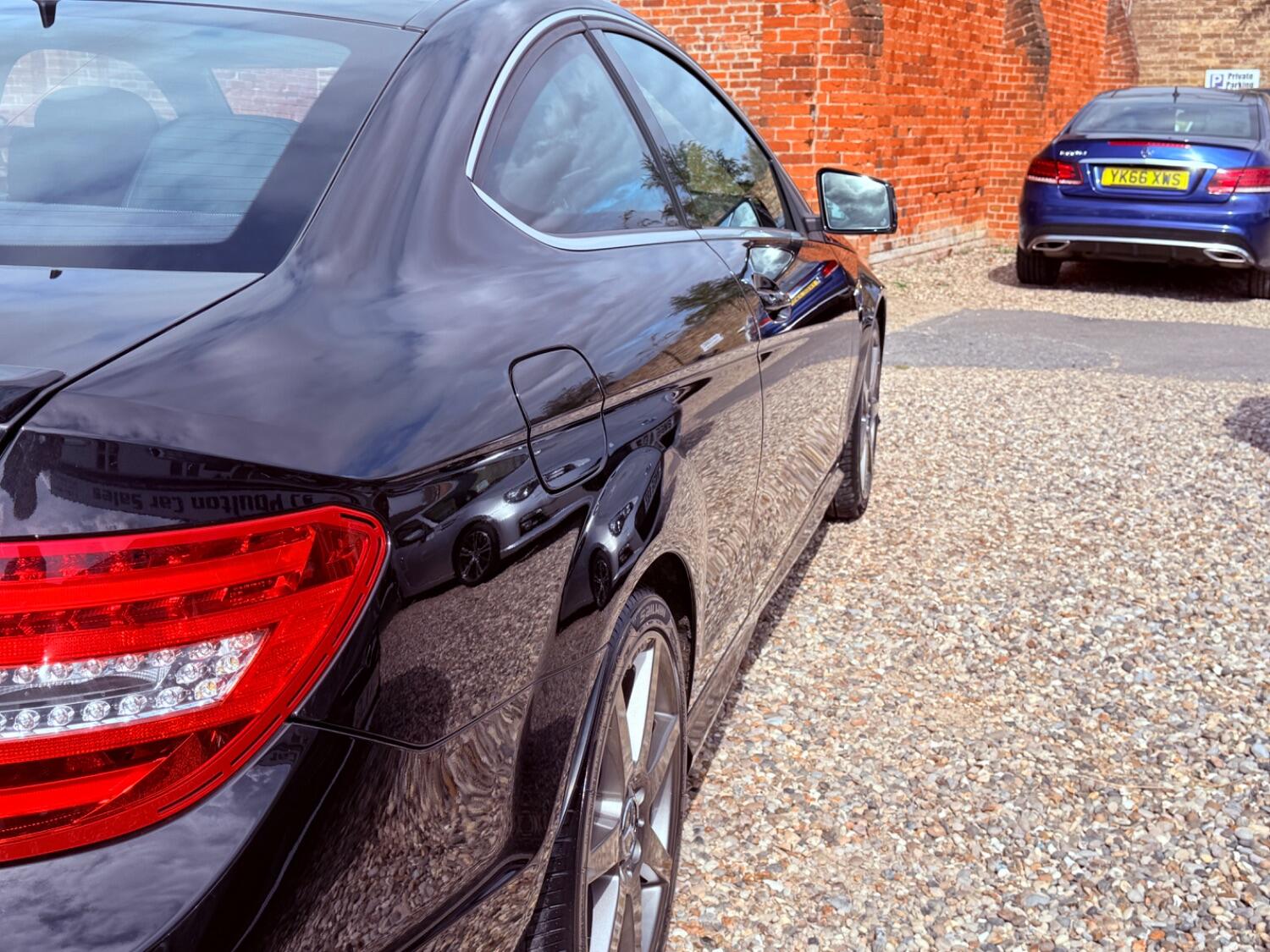 Used Mercedes-Benz C Class 2014 for sale - 75124480: Photo 15