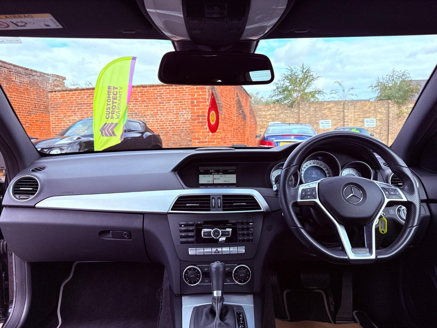 Used Mercedes-Benz C Class 2014 for sale - 75124480: Photo 30