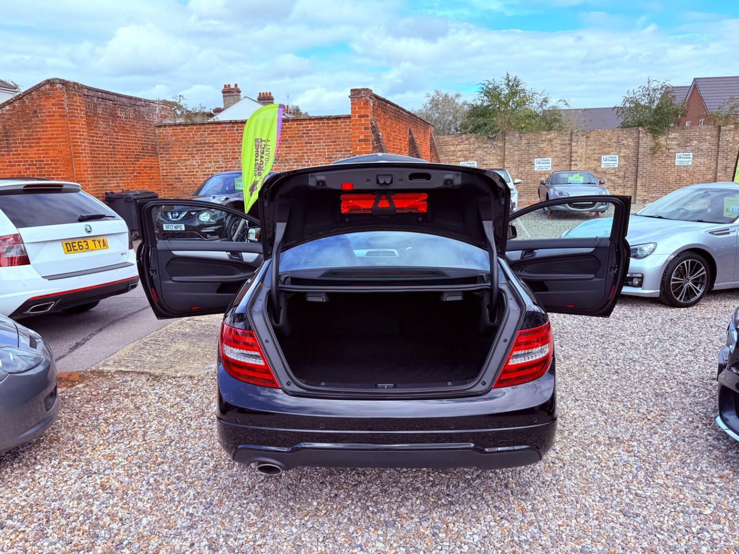 Used Mercedes-Benz C Class 2014 for sale - 75124480: Photo 55