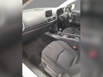 Used Mazda Mazda3 2018 for sale - 75523578: Photo