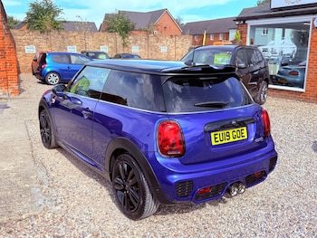 Used MINI Hatch 2019 for sale - 79335664: Photo