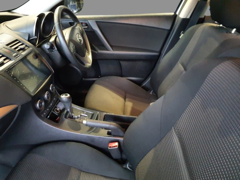 Used Mazda Mazda3 2013 for sale - 77508508: Photo 2