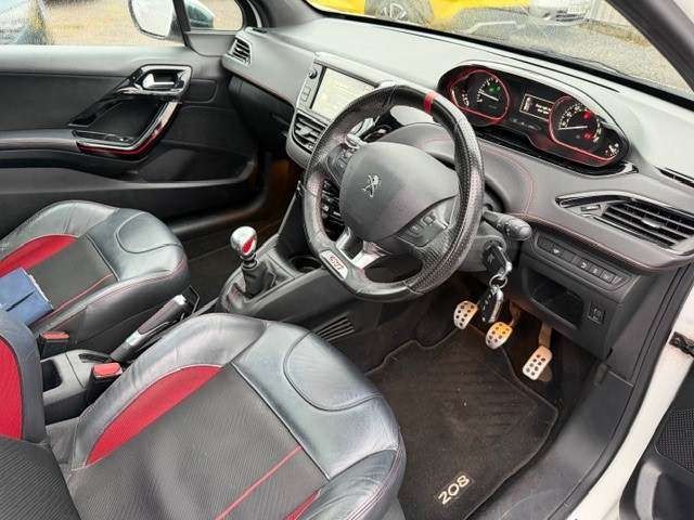 Used Peugeot 208 2016 for sale - 77721242: Photo 2