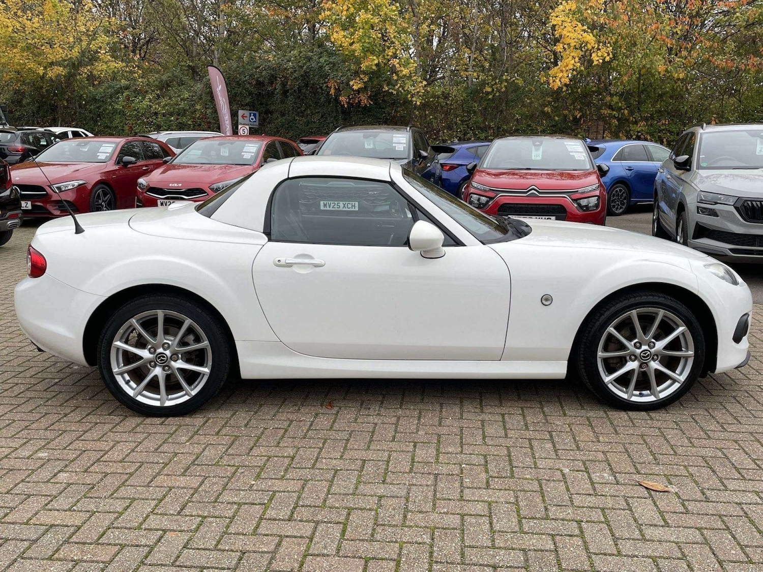 Used Mazda MX-5 2014 for sale - 76656107: Photo 7