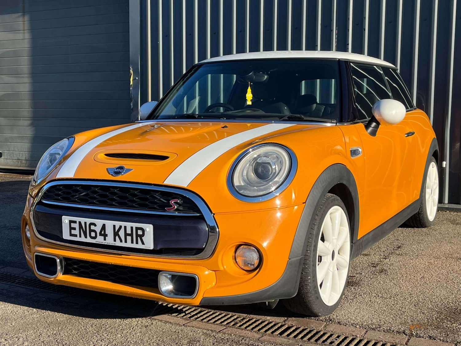Used MINI Hatch 2015 for sale - 76751816: Photo 1