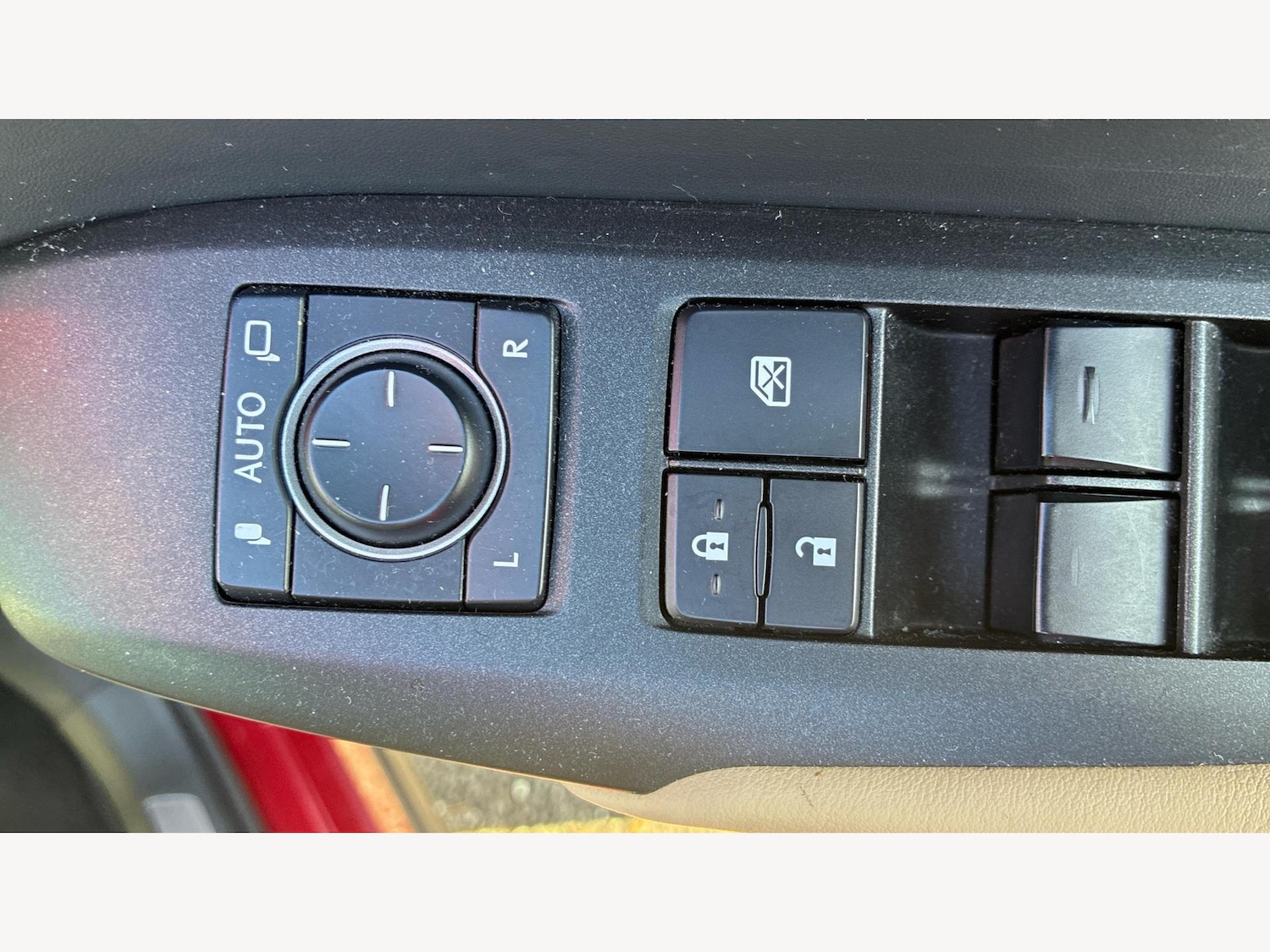 Used Lexus NX 2017 for sale - 76247008: Photo 31