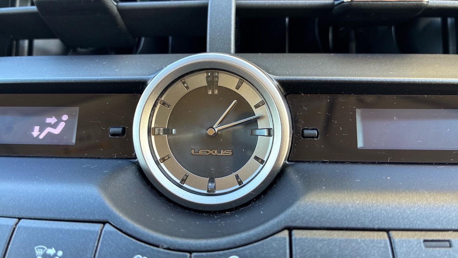 Used Lexus NX 2017 for sale - 76247008: Photo 44