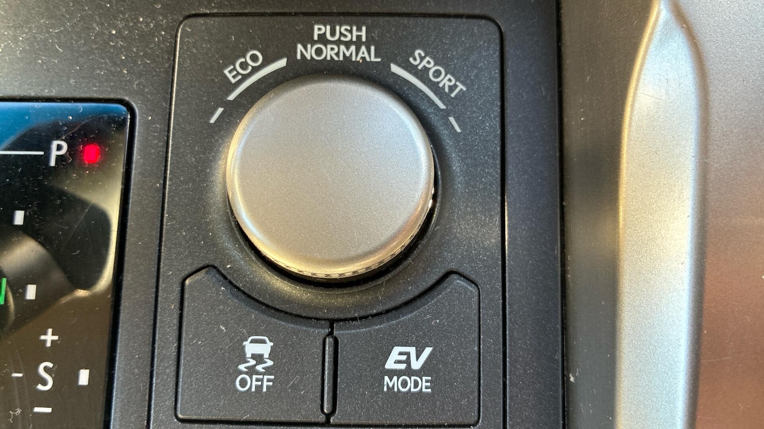 Used Lexus NX 2017 for sale - 76247008: Photo 47
