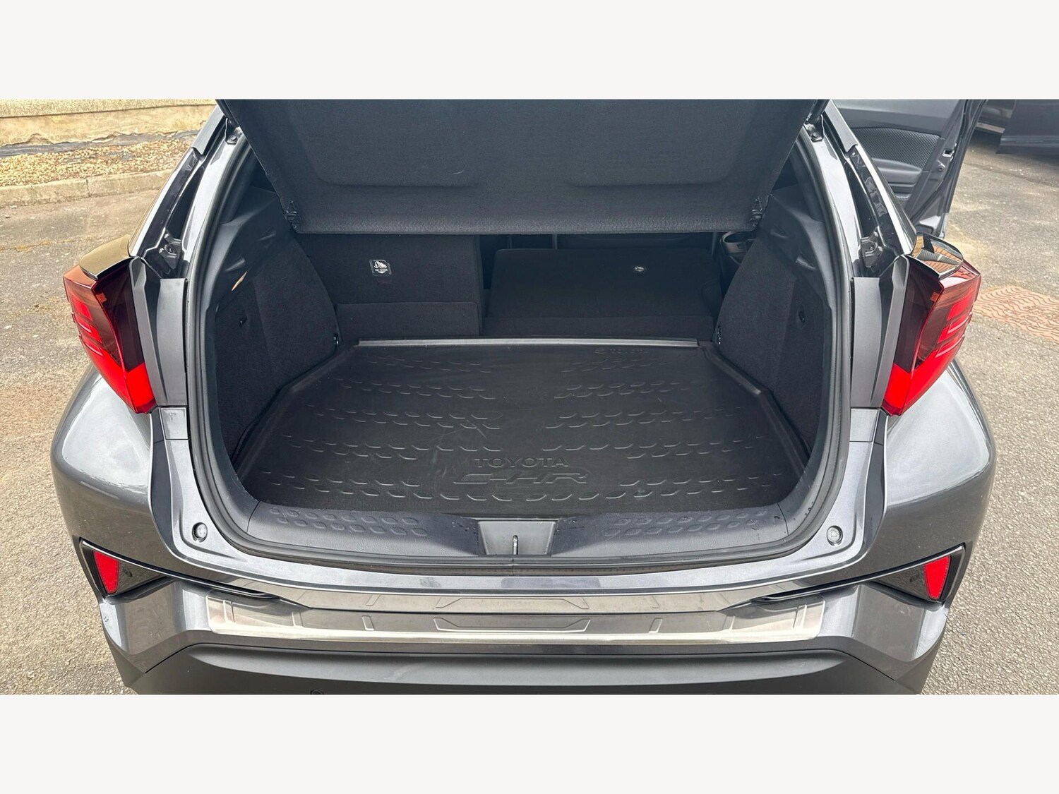 Used Toyota C-HR for sale - 78214707: Photo 15