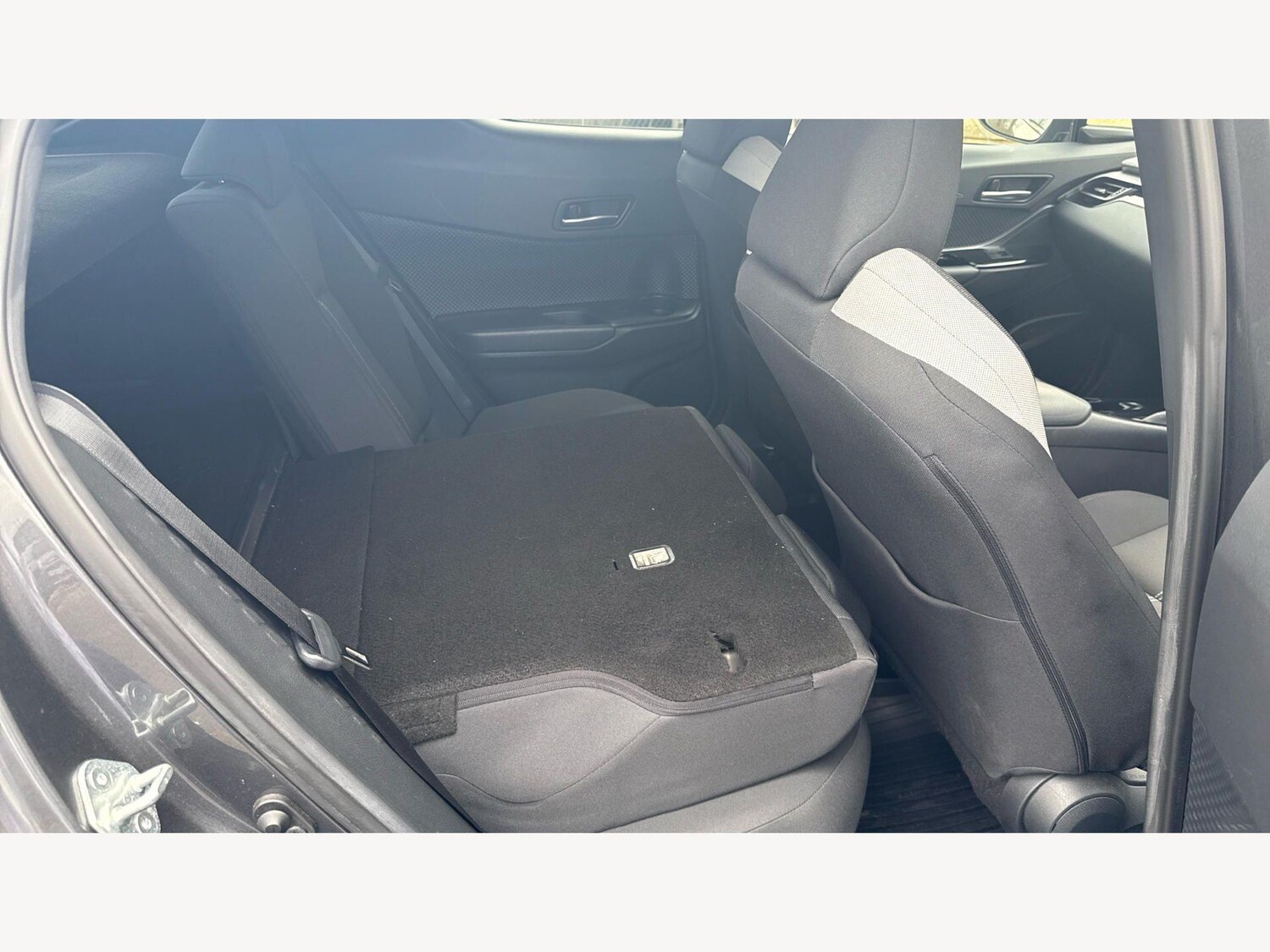 Used Toyota C-HR for sale - 78214707: Photo 20