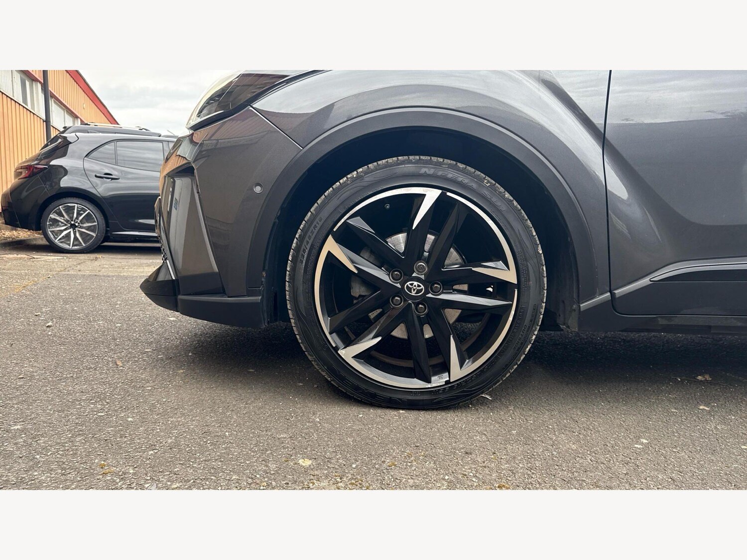 Used Toyota C-HR for sale - 78214707: Photo 27