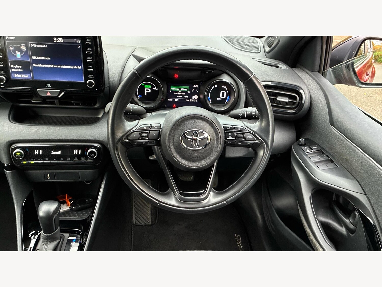 Used Toyota Yaris 2021 for sale - 76397978: Photo 8