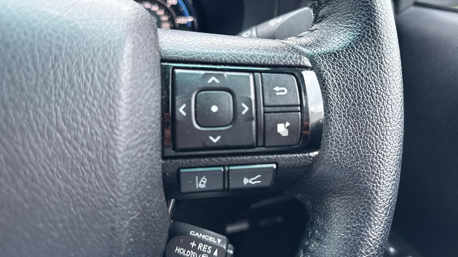 Used Toyota Hilux 2021 for sale - 77559584: Photo 34