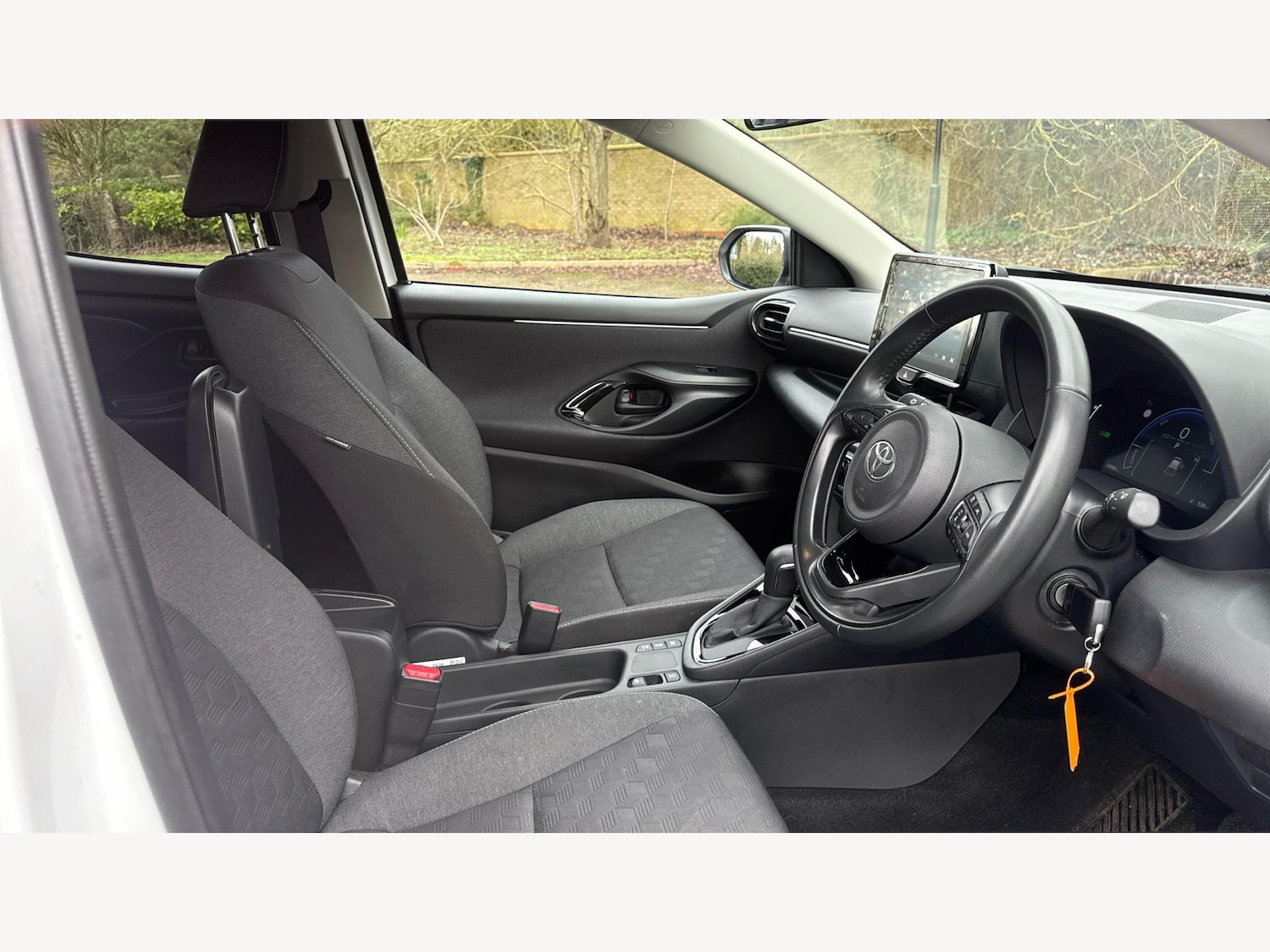 Used Toyota Yaris 2024 for sale - 77646835: Photo 13