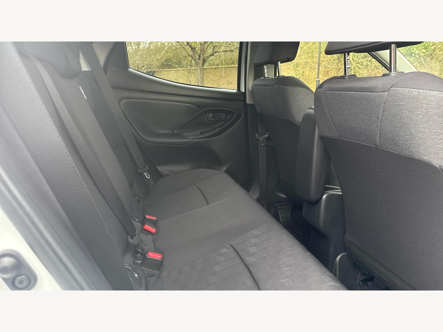 Used Toyota Yaris 2024 for sale - 77646835: Photo 14