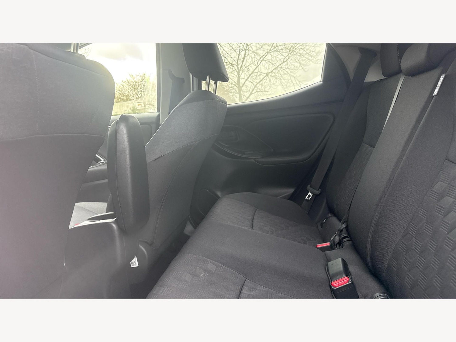 Used Toyota Yaris 2024 for sale - 77646835: Photo 15