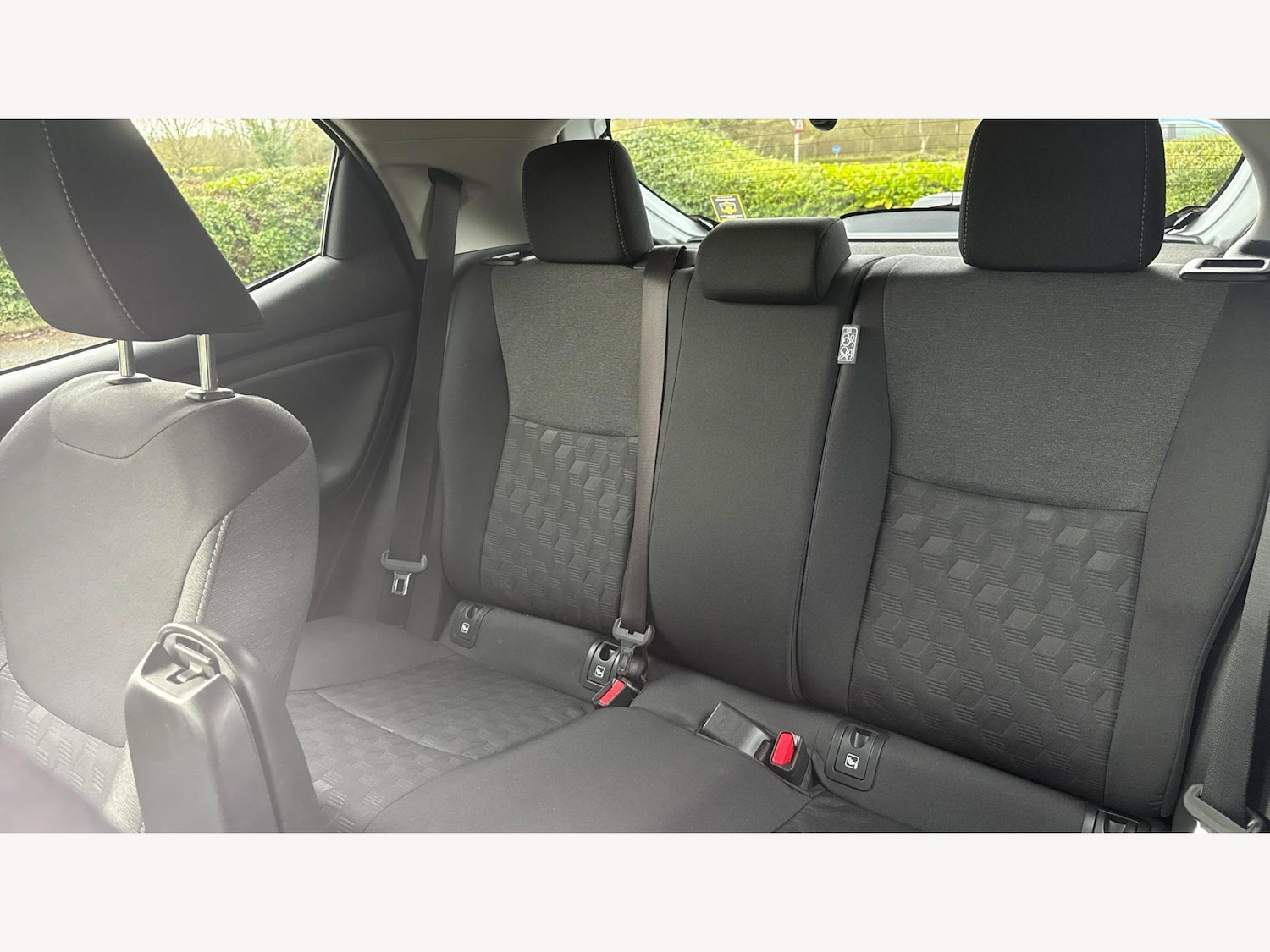 Used Toyota Yaris 2024 for sale - 77646835: Photo 23