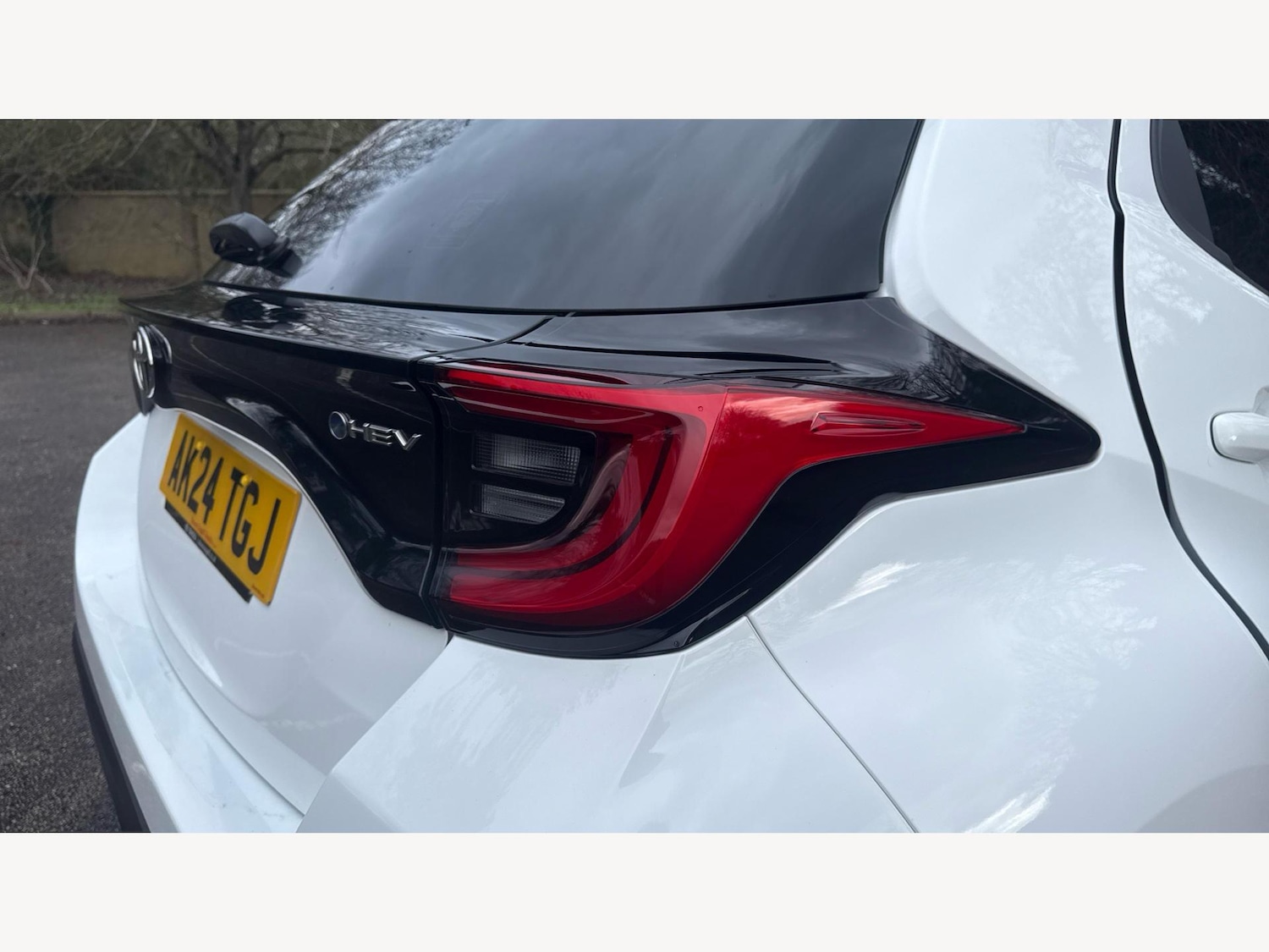 Used Toyota Yaris 2024 for sale - 77646835: Photo 24