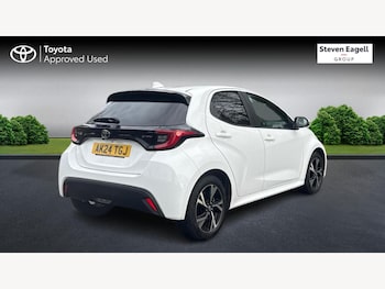 Used Toyota Yaris 2024 for sale - 77646835: Photo