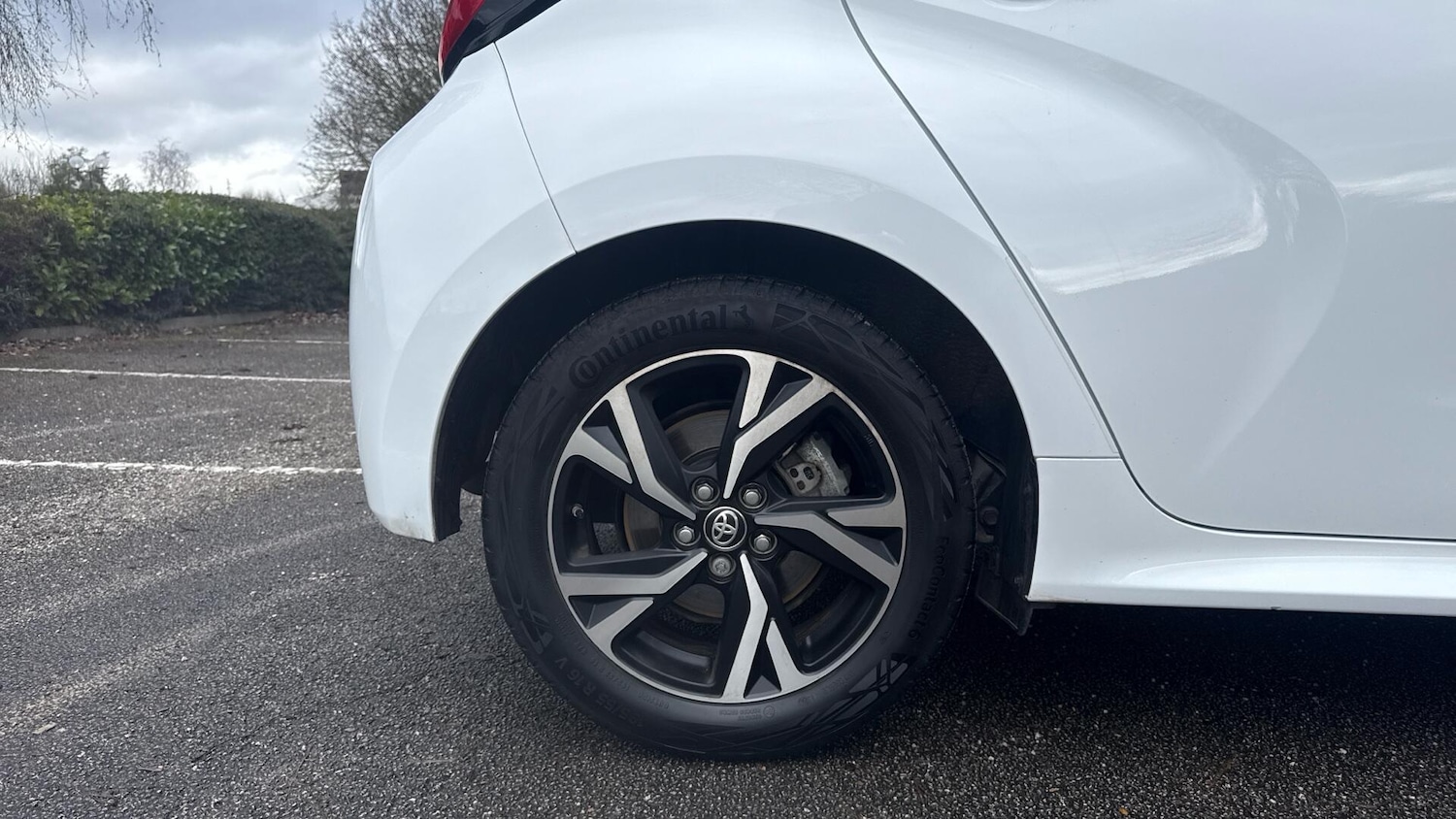 Used Toyota Yaris 2024 for sale - 77646835: Photo 33