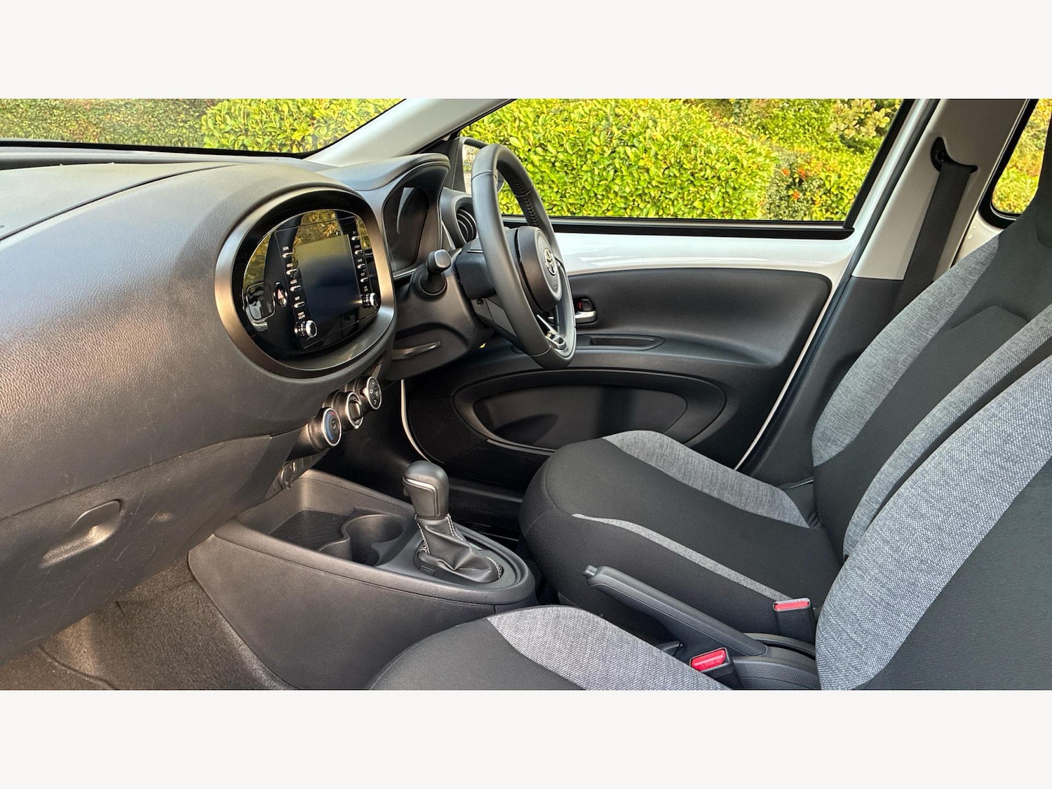 Used Toyota Aygo X 2023 for sale - 76360657: Photo 12