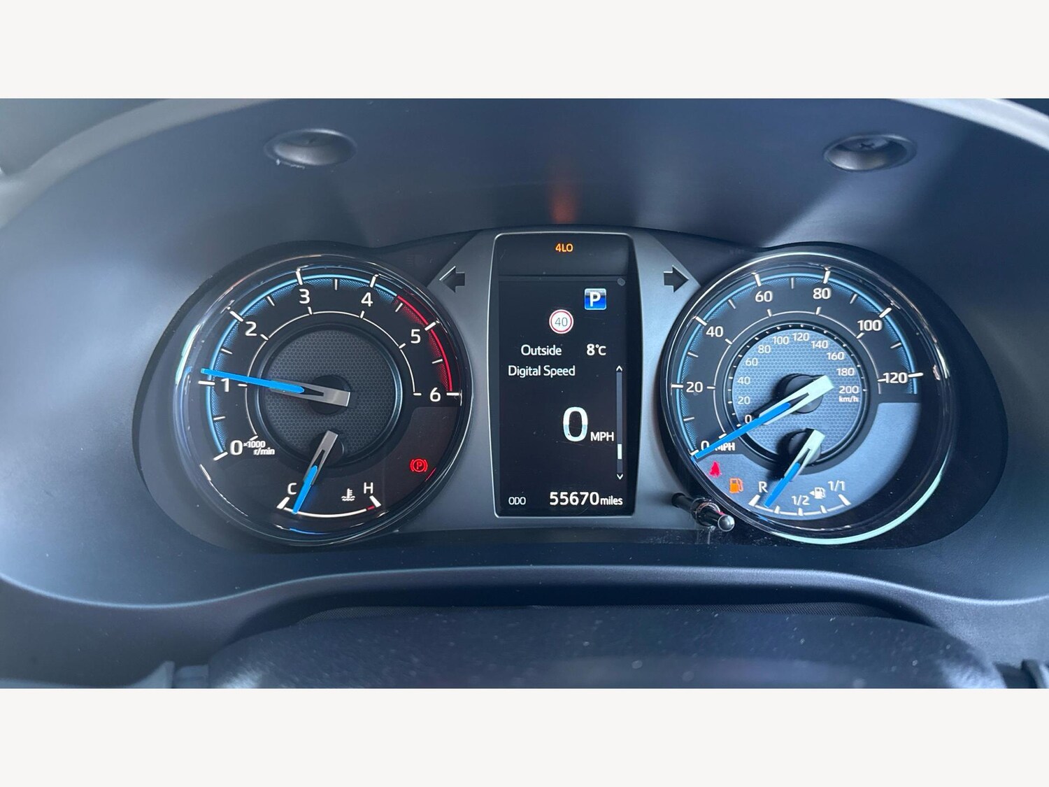 Used Toyota Hilux 2023 for sale - 77020906: Photo 11