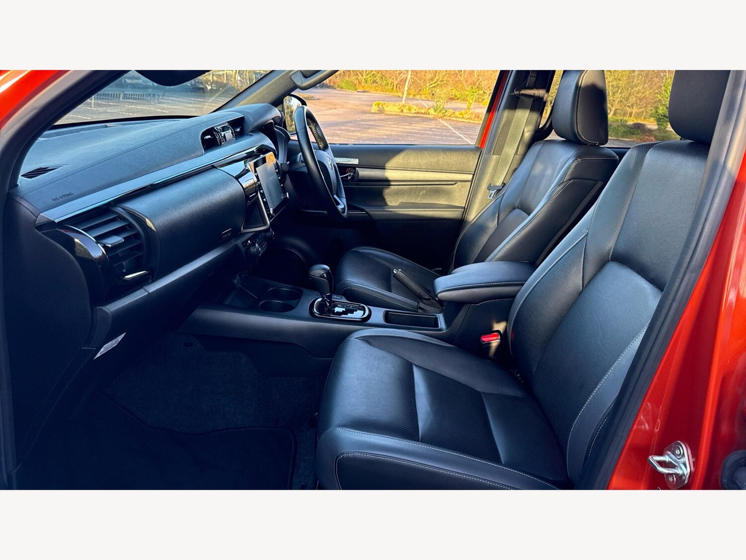 Used Toyota Hilux 2023 for sale - 77020906: Photo 12