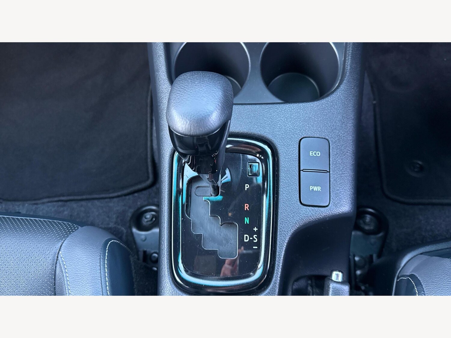 Used Toyota Hilux 2023 for sale - 77020906: Photo 23