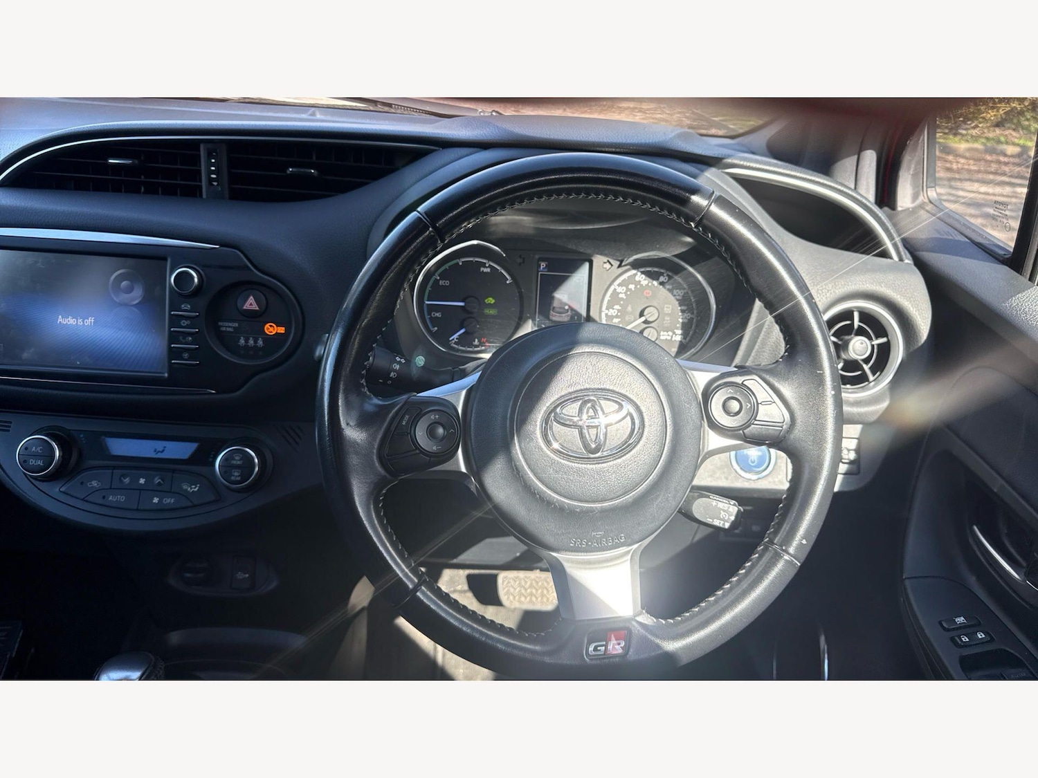 Used Toyota Yaris 2019 for sale - 77982371: Photo 10