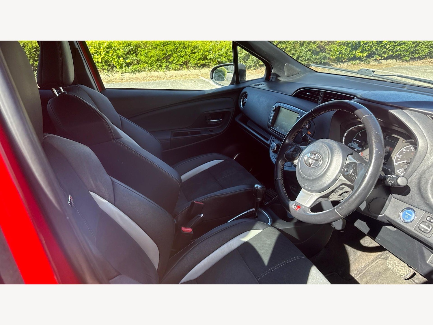 Used Toyota Yaris 2019 for sale - 77982371: Photo 13