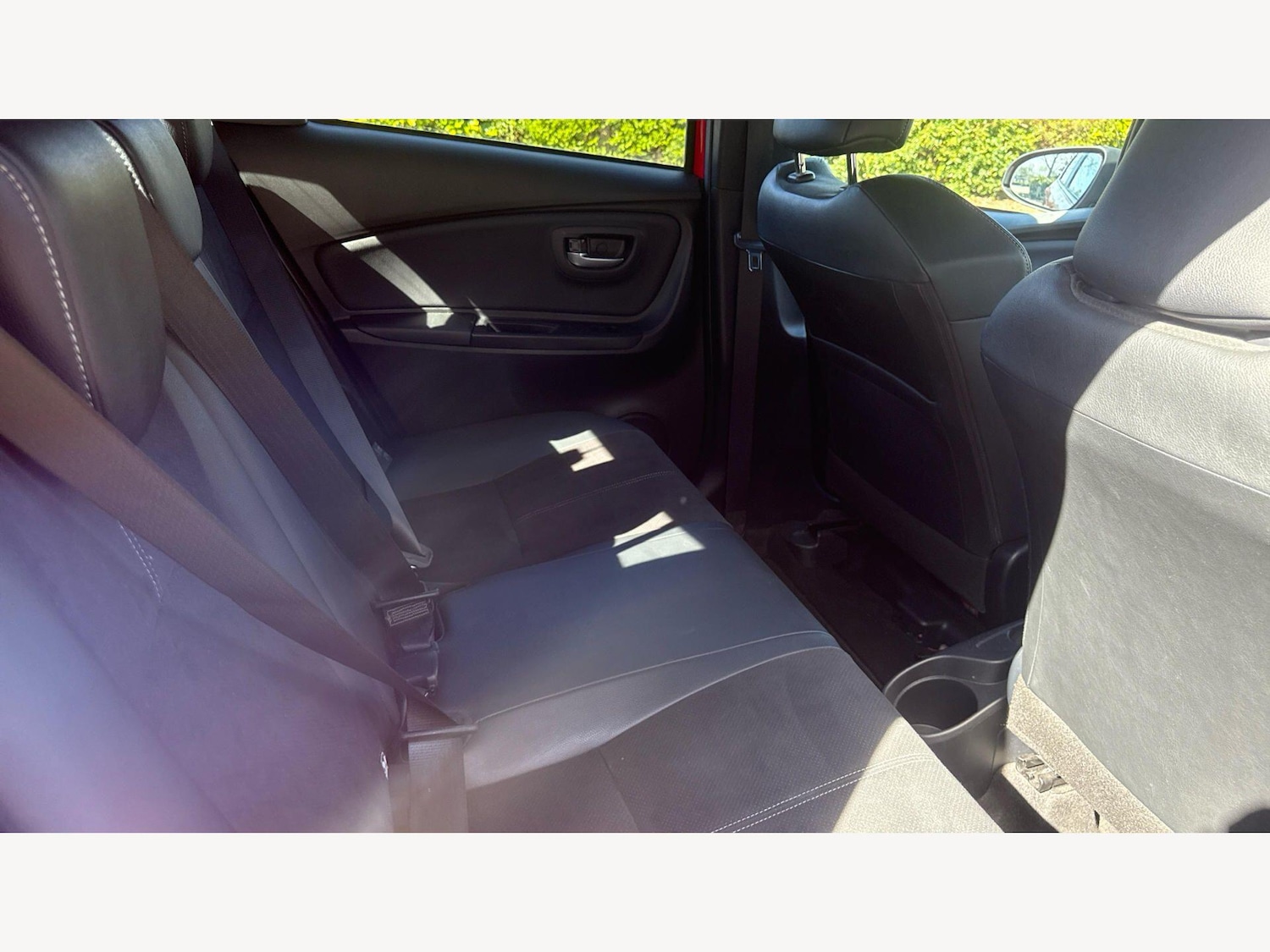 Used Toyota Yaris 2019 for sale - 77982371: Photo 14