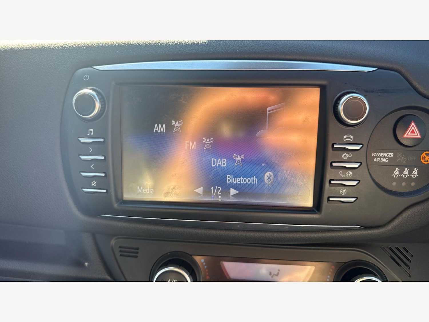 Used Toyota Yaris 2019 for sale - 77982371: Photo 29