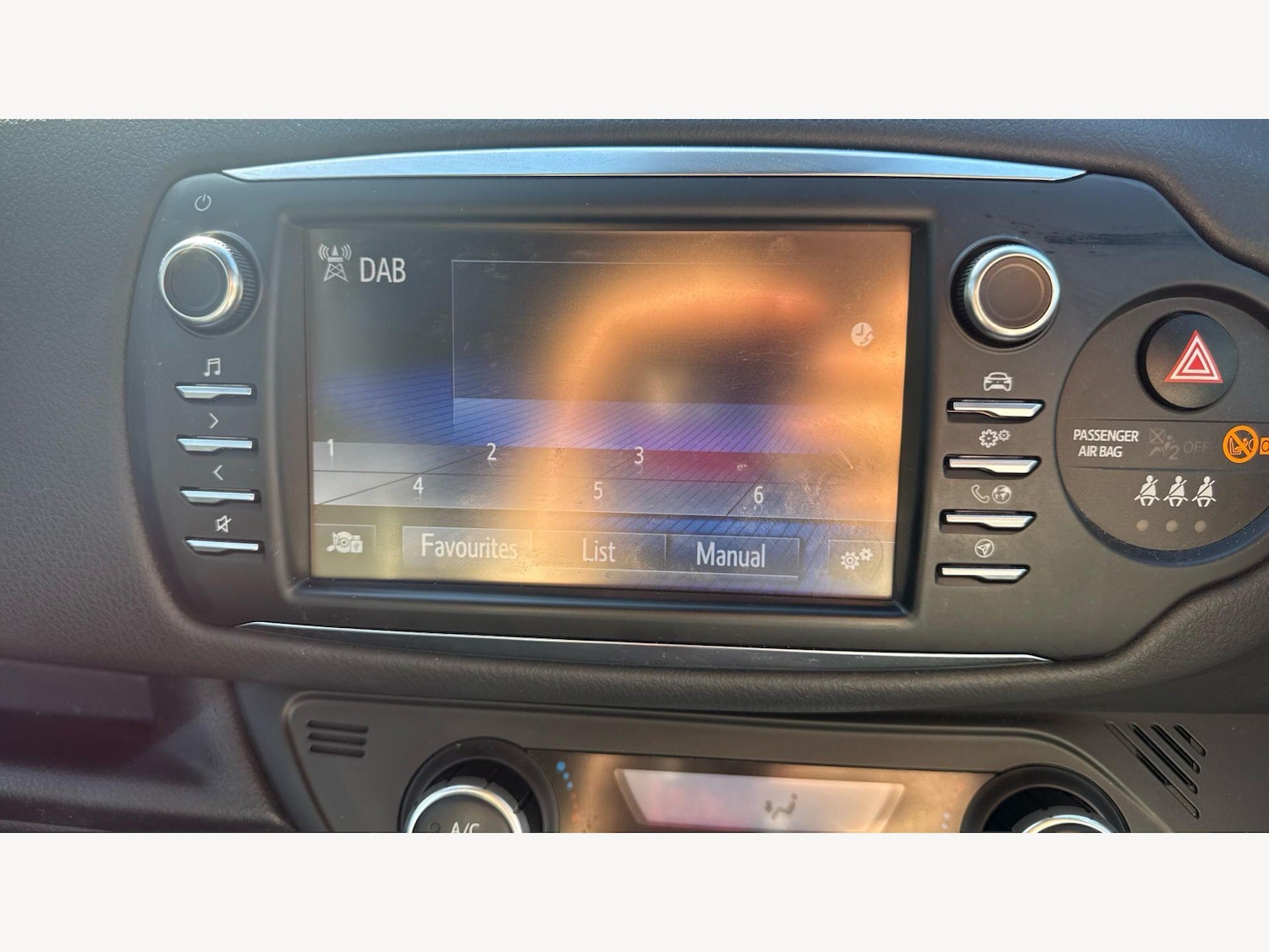 Used Toyota Yaris 2019 for sale - 77982371: Photo 30