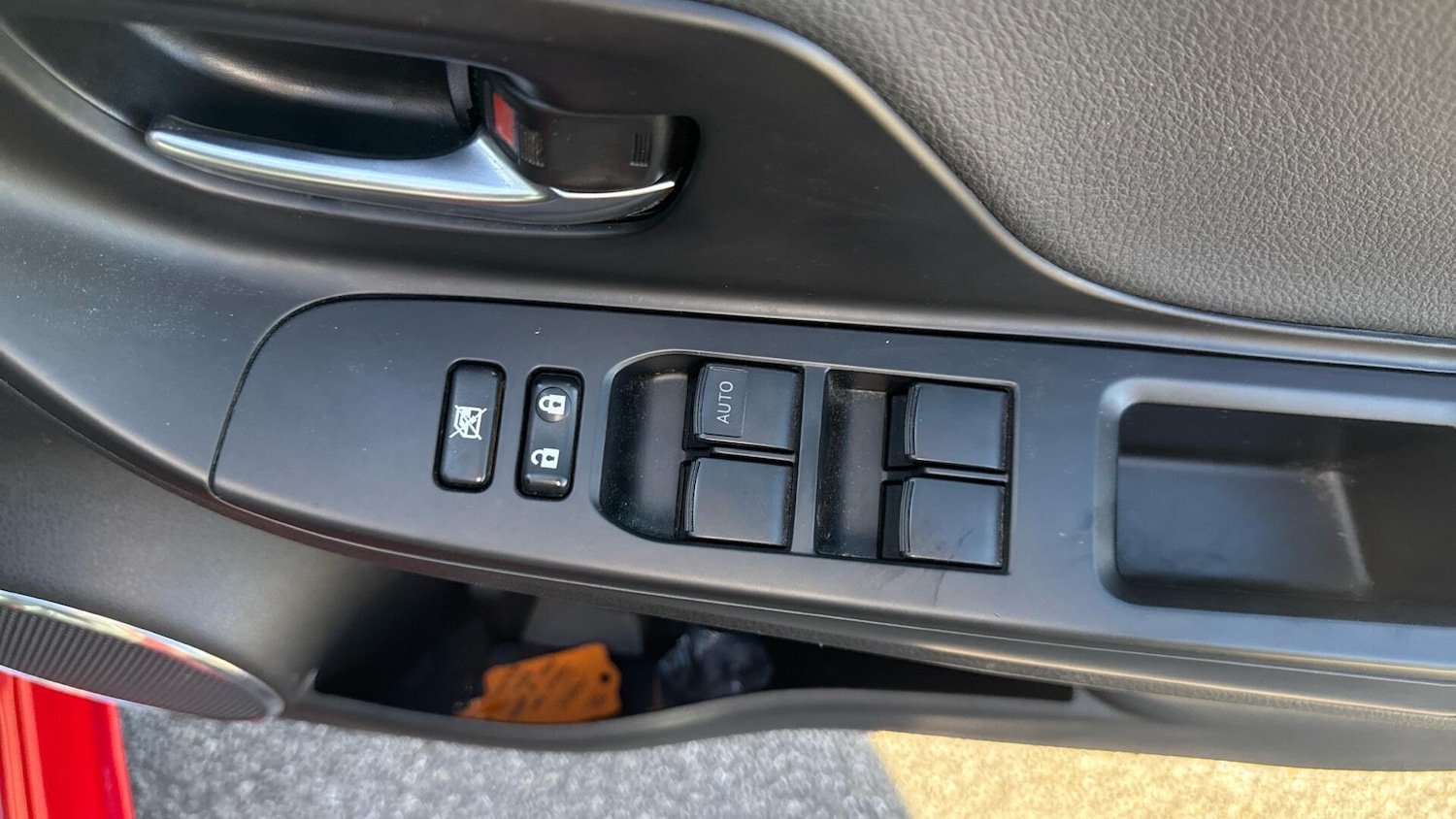 Used Toyota Yaris 2019 for sale - 77982371: Photo 37