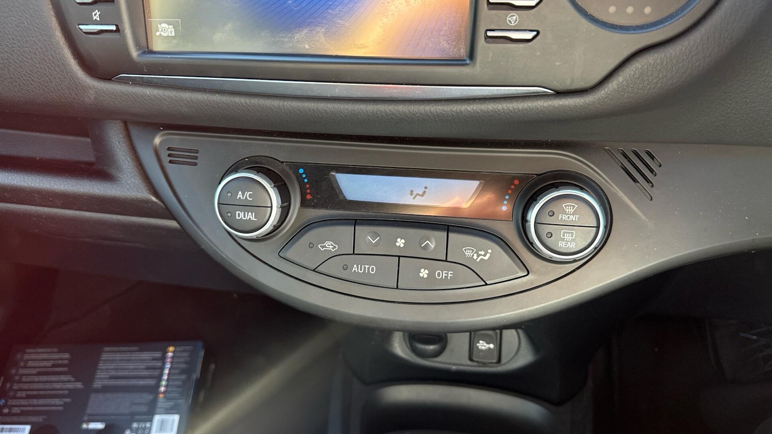 Used Toyota Yaris 2019 for sale - 77982371: Photo 42