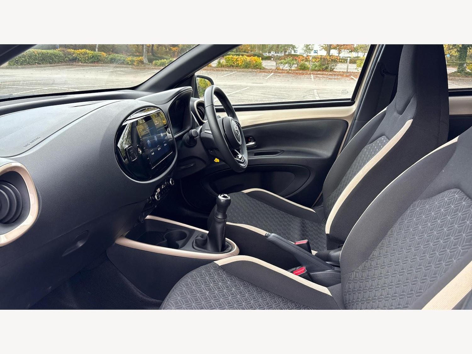 Used Toyota Aygo X 2024 for sale - 76381228: Photo 12