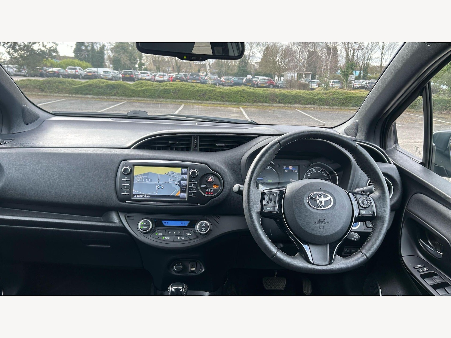 Used Toyota Yaris 2019 for sale - 77695358: Photo 7