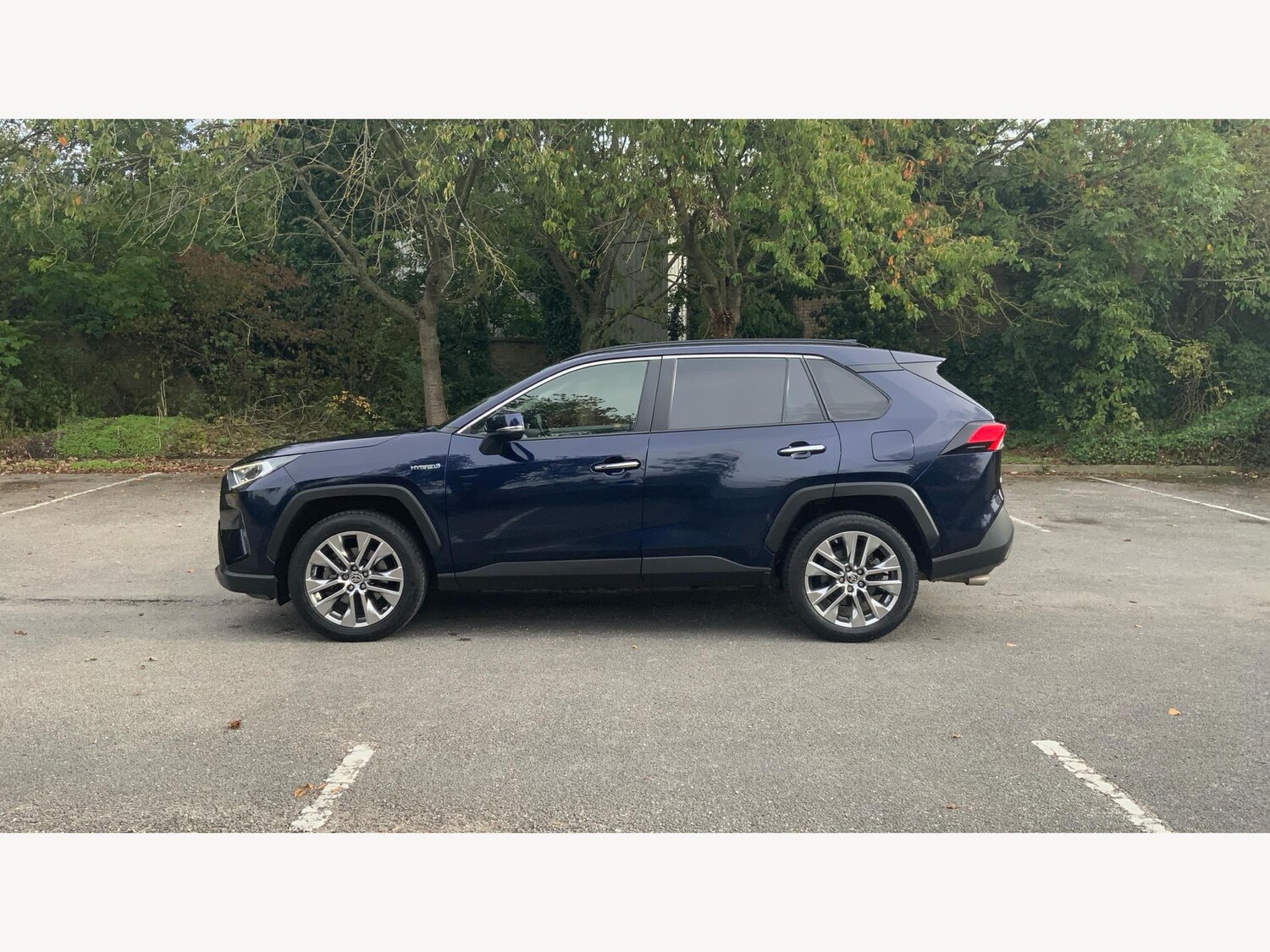 Used Toyota RAV4 2020 for sale - 76832432: Photo 19