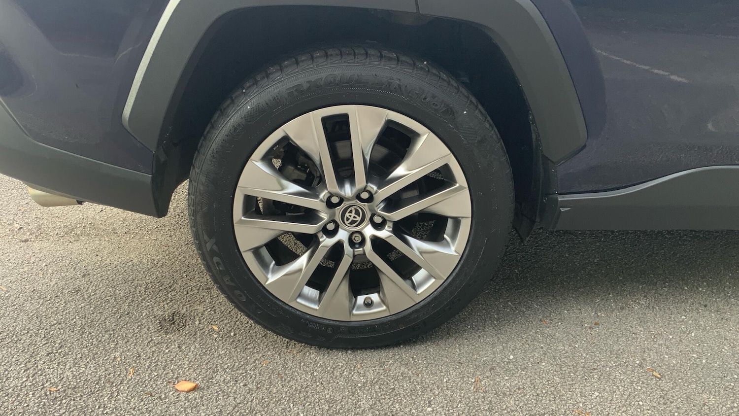 Used Toyota RAV4 2020 for sale - 76832432: Photo 33