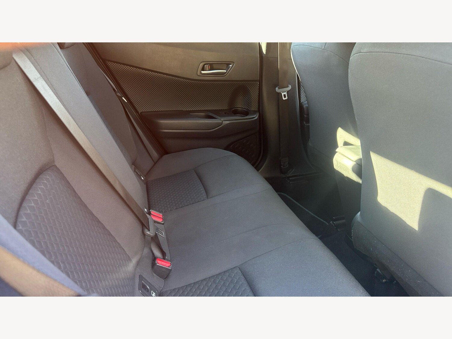 Used Toyota C-HR 2021 for sale - 78019109: Photo 14